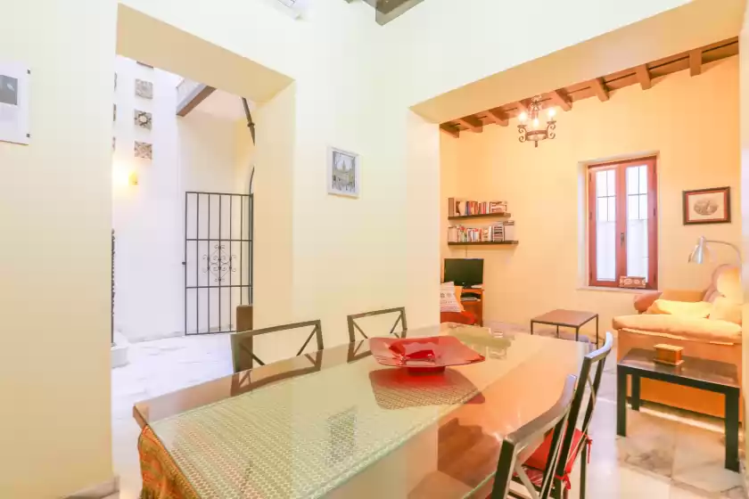 Holiday rentals in Casa sevillana, Sevilla