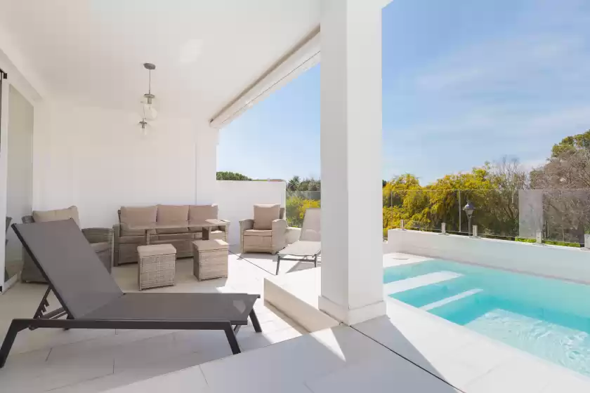 Holiday rentals in Artola, Marbella