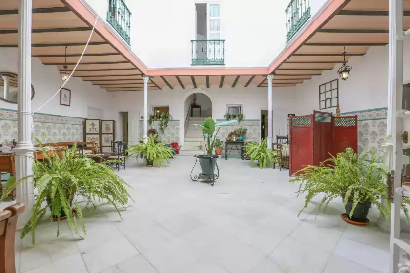 Holiday rentals in Posada de la casa del pintor hab. huelva - adults , Carmona