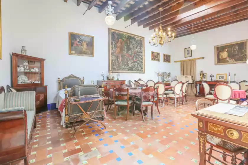 Holiday rentals in Posada de la casa del pintor hab. huelva - adults , Carmona