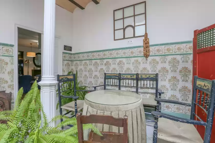 Holiday rentals in Posada de la casa del pintor hab. huelva - adults , Carmona