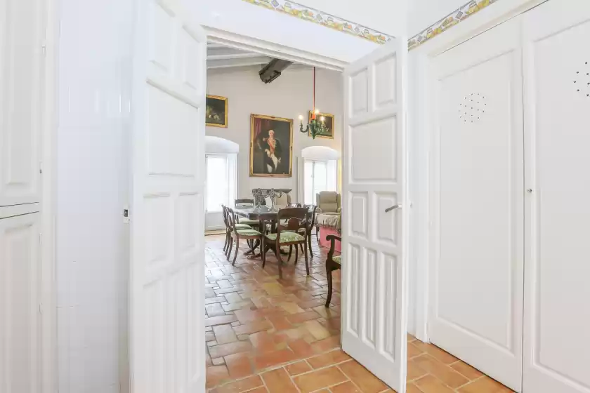 Holiday rentals in Posada de la casa del pintor hab. huelva - adults , Carmona