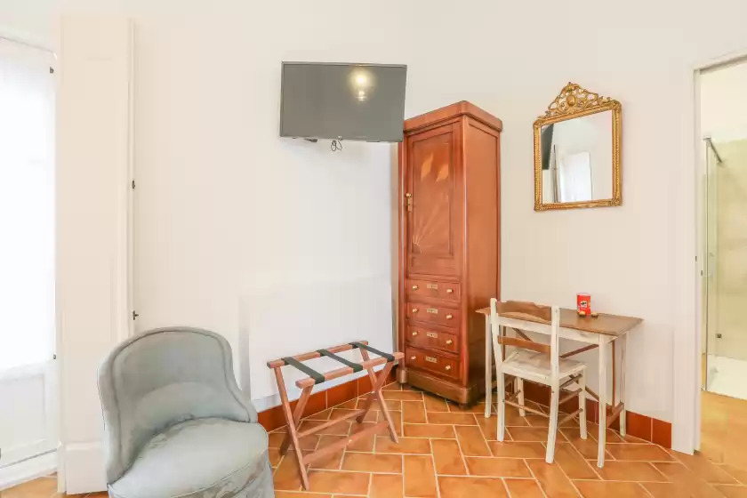 Holiday rentals in Posada de la casa del pintor hab. malaga - adults , Carmona