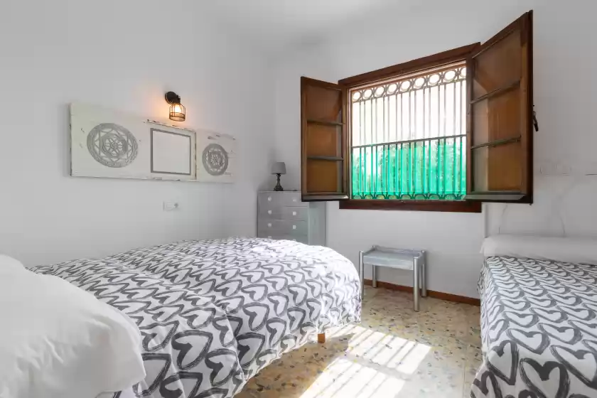 Holiday rentals in Almarchada 38, Mijas