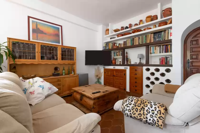 Holiday rentals in Almarchada 38, Mijas