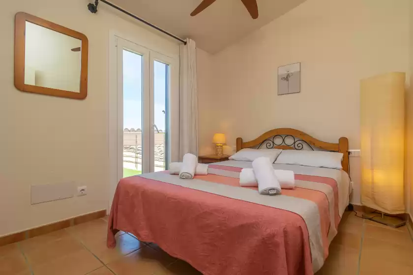 Holiday rentals in Finca castillo, Manacor