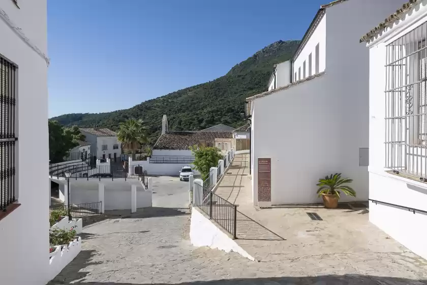 Holiday rentals in Rincon de los deseos, Benamahoma