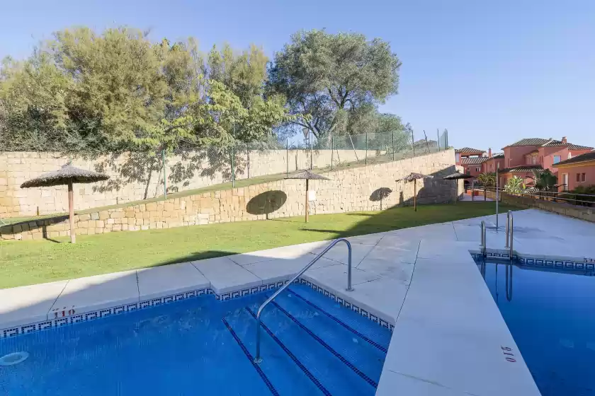 Holiday rentals in Spikes, Sotogrande