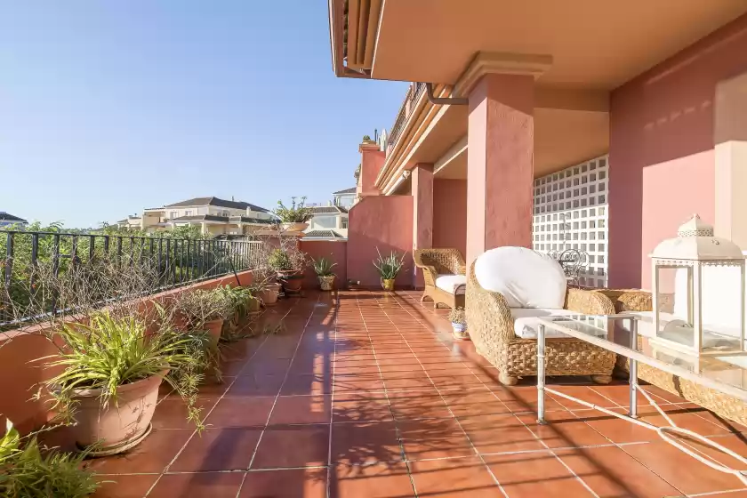 Holiday rentals in Spikes, Sotogrande