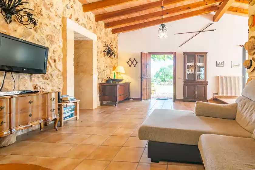 Holiday rentals in Garriga d'alcudiola, Santa Margalida