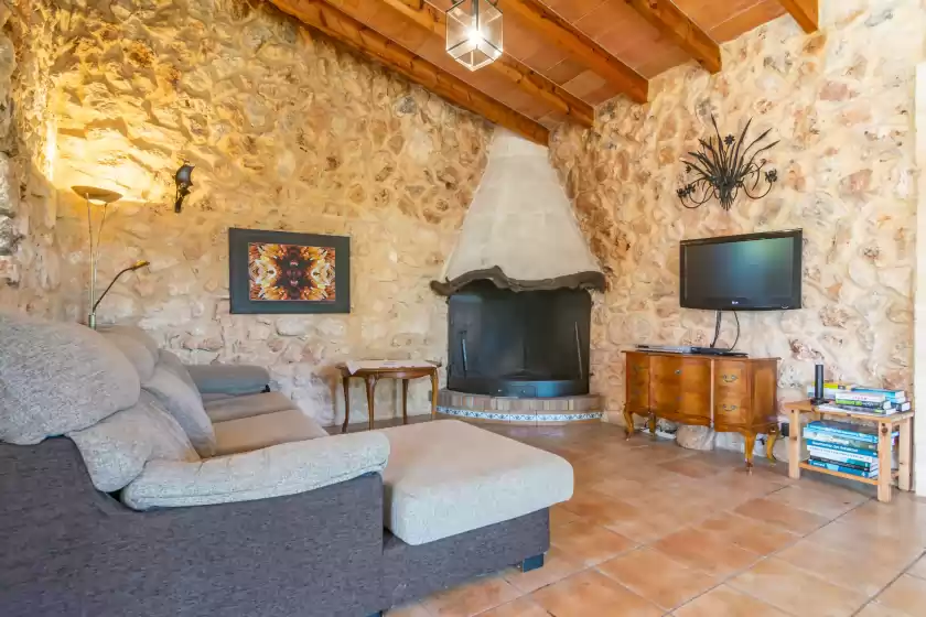 Holiday rentals in Garriga d'alcudiola, Santa Margalida