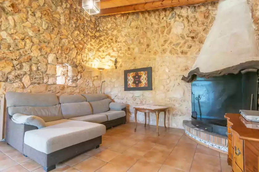 Holiday rentals in Garriga d'alcudiola, Santa Margalida