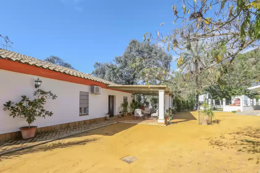 Holiday rentals in Casa rural los menestrales, Lora del Río