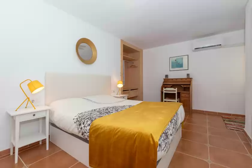 Holiday rentals in Bajamar de calaflores, La Cala del Moral