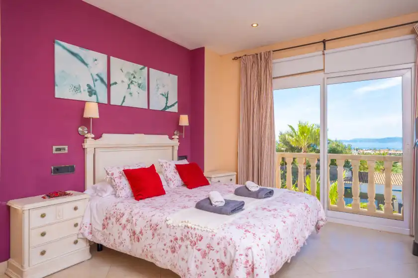 Holiday rentals in Chalet libertat, sa Torre
