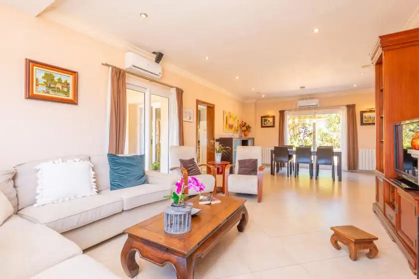 Holiday rentals in Chalet libertat, sa Torre