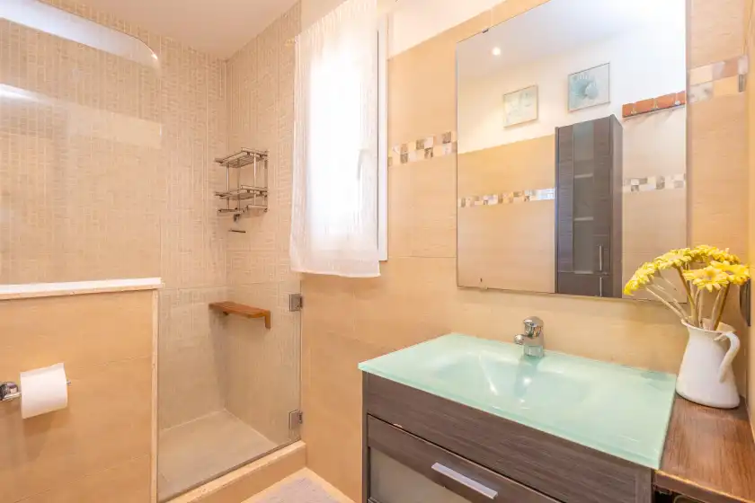 Holiday rentals in Chalet libertat, sa Torre