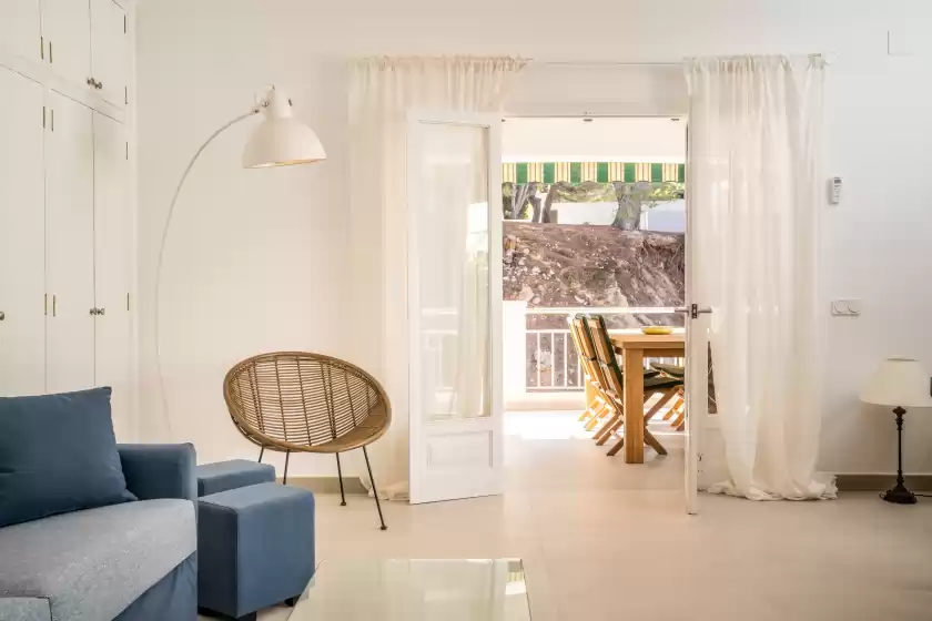 Holiday rentals in Villa arena, Es Mercadal