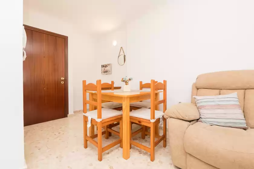 Holiday rentals in Terraza de san rafael, Rota