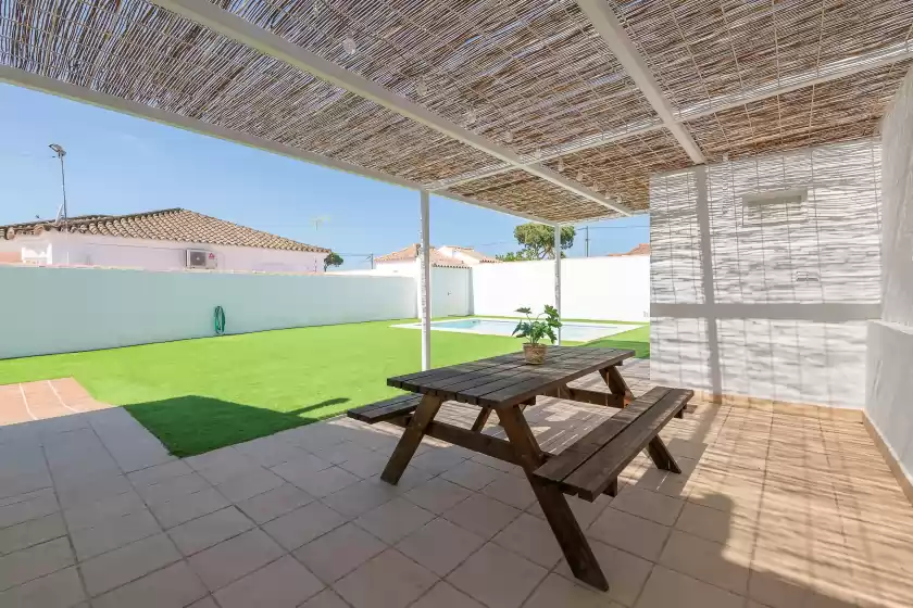 Holiday rentals in Islas marquesas i, Chiclana de la Frontera