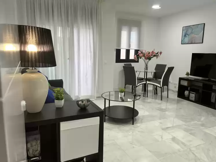 Holiday rentals in El poeta, Fuengirola