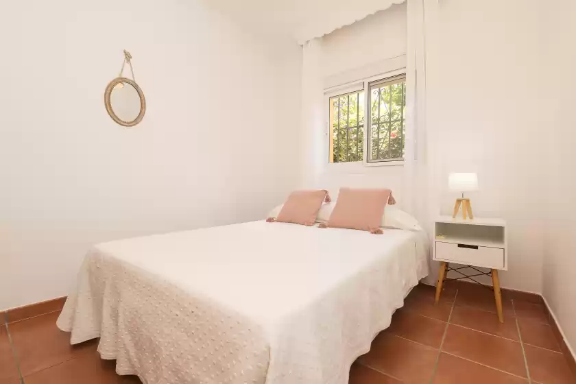 Holiday rentals in El cortijo, La Línea de la Concepción