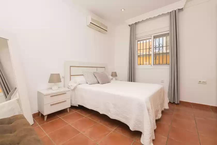 Holiday rentals in El cortijo, La Línea de la Concepción