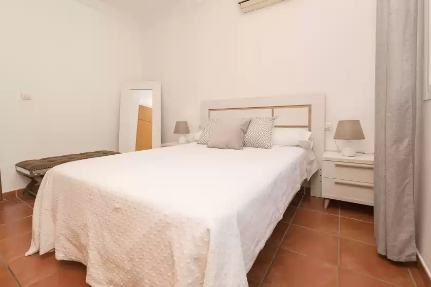 Holiday rentals in El cortijo, La Línea de la Concepción