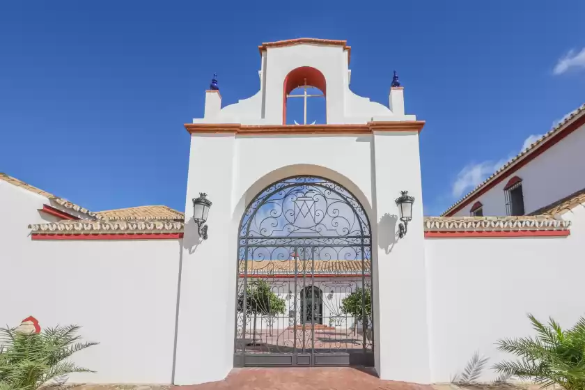 Holiday rentals in Montecristo - adults only, Carmona