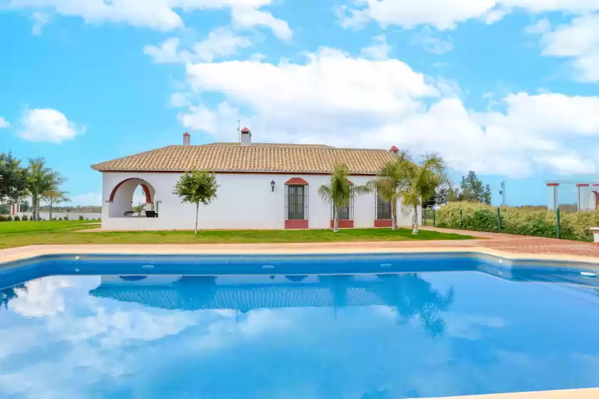 Holiday rentals in Montecristo - adults only, Carmona