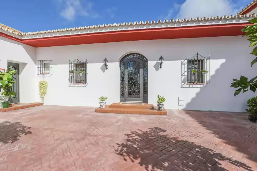 Holiday rentals in Montecristo - adults only, Carmona