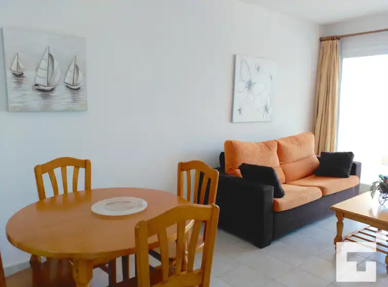 Alquiler vacacional en Apolo xvi 1 4 19 - grupo turis, Calp