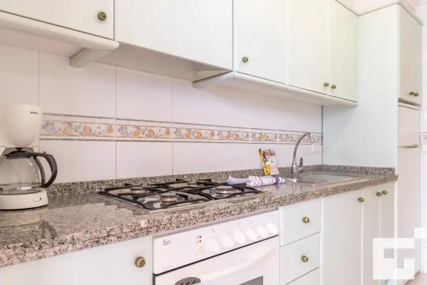 Alquiler vacacional en Topacio iii 24a - grupo turis, Calp