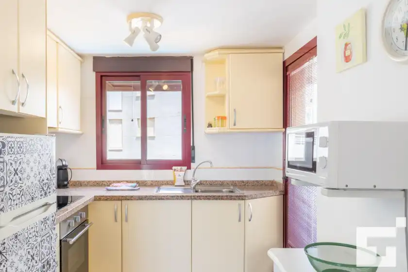 Alquiler vacacional en Topacio iv 16c - grupo turis, Calp