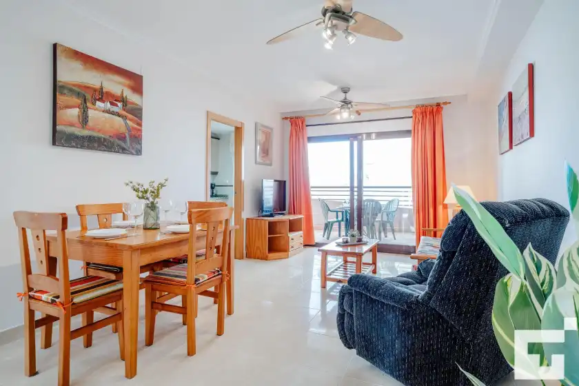 Alquiler vacacional en Riviera 6a - grupo turis, Calp