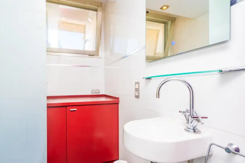 Holiday rentals in Villa palmera, Es Molinar