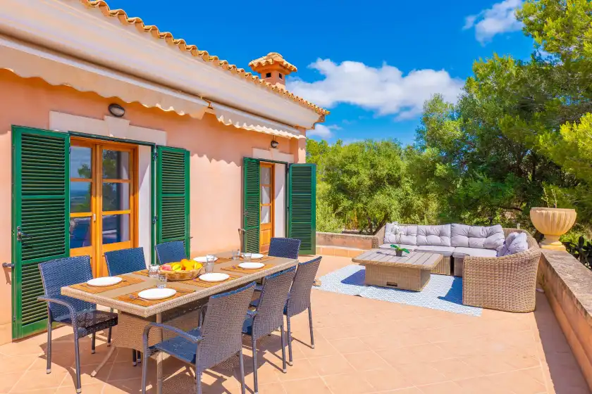 Holiday rentals in Imagine villa, Palma