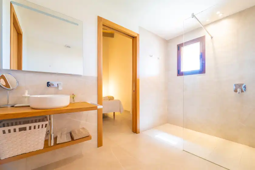 Holiday rentals in Son rossinyol nou (ses figueretes), Campos