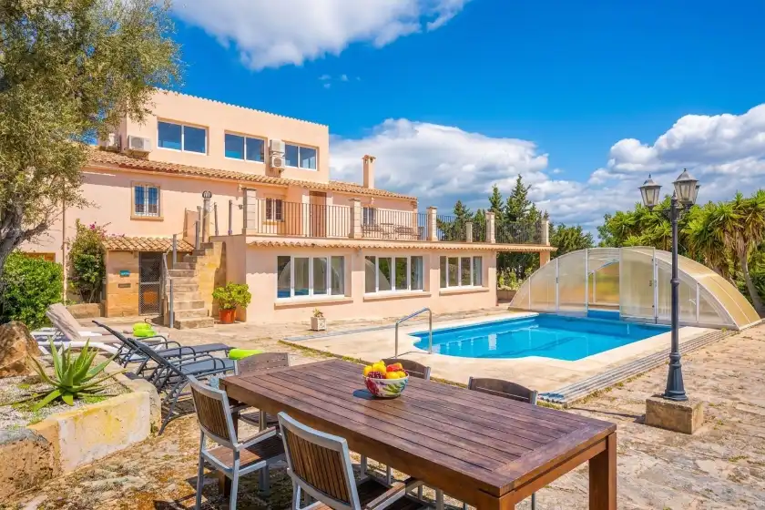 Holiday rentals in Can somni, ses Salines