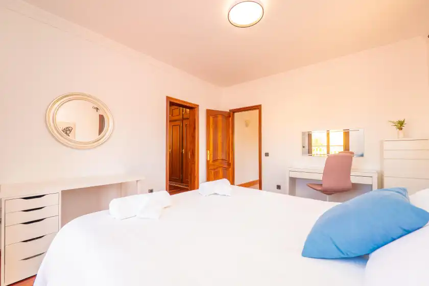 Holiday rentals in Marina blau, Llucmajor