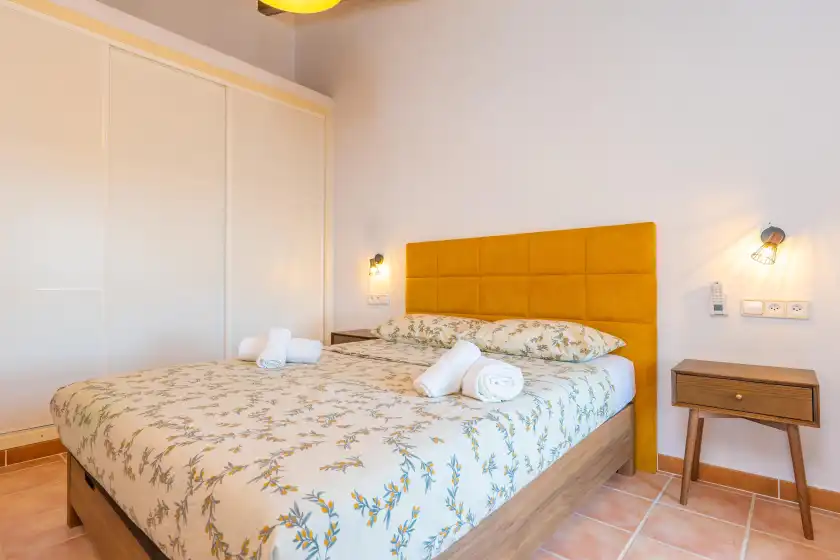 Holiday rentals in Juan thomas barcelo, Calvià