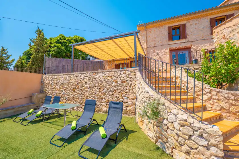 Holiday rentals in Juan thomas barcelo