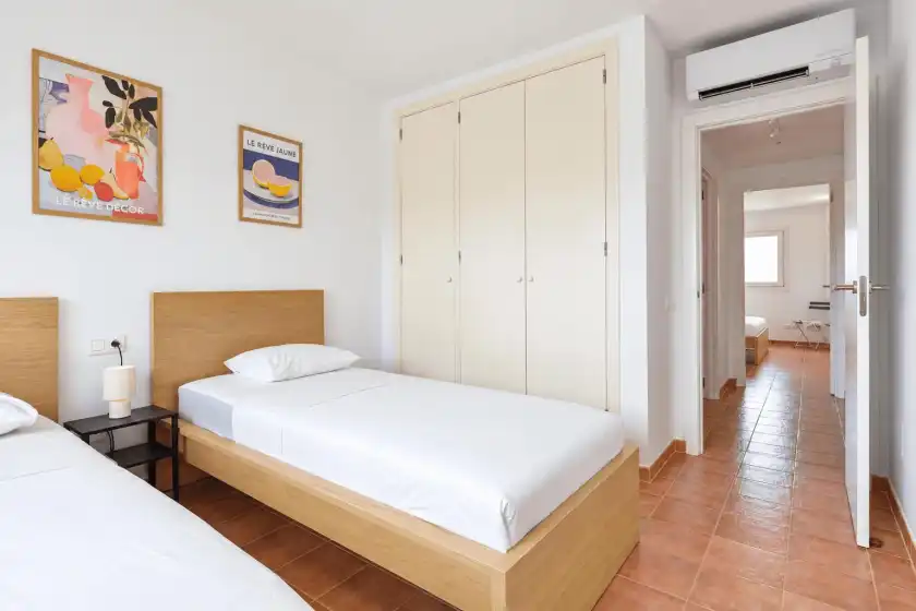 Holiday rentals in Villas de cala pí, Cala Pi