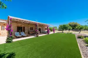 Paratge de son toniet - Ferienhaus auf Búger