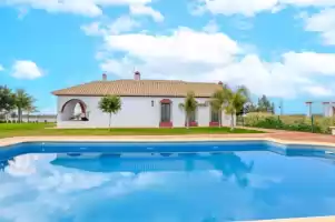 Montecristo 2 - adults only - Holiday rentals in Carmona